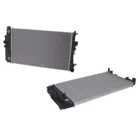 Mercedes-Benz Vito Van W639 Radiator, Built 1/2011 to 7/2015