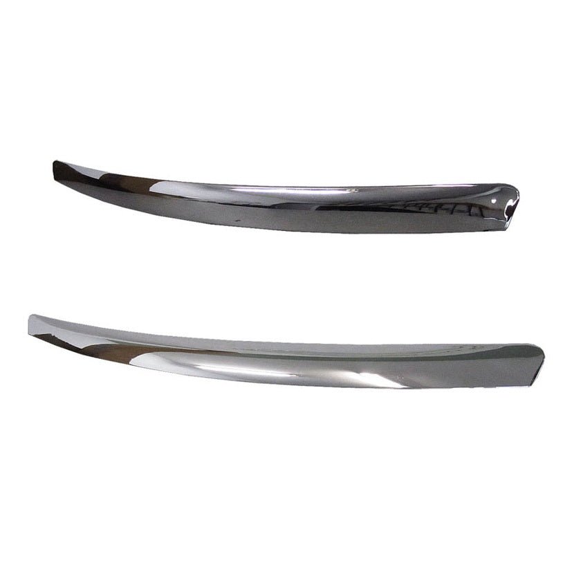 Ford Focus LV Bonnet Mould, Built 3/2008 to 4/2011