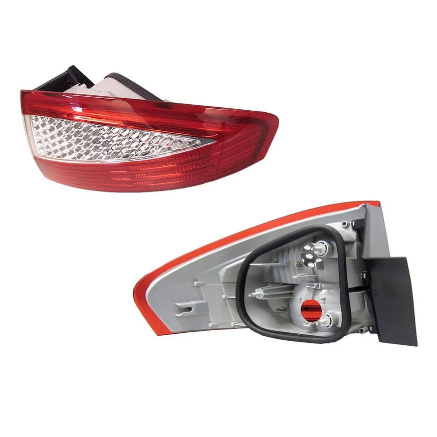 Ford Mondeo MA MB Sedan Right Tail Light, Built 4/2007 to 9/2010