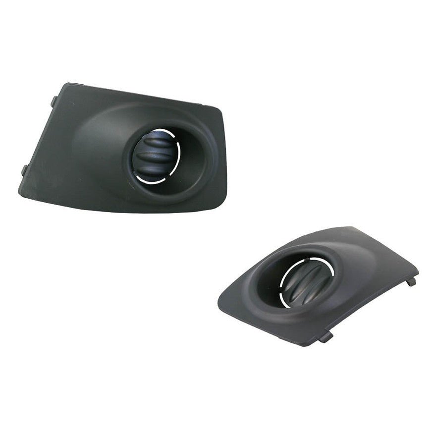 Mitsubishi Triton MN Left Fog Light Cover, Built 9/2009 to 3/2015