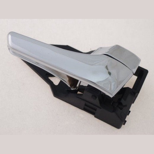 Toyota Hilux Right Front Inner Door Handle Chrome, Chrome Lock Button Type, Built 5/2015 to 11/2025