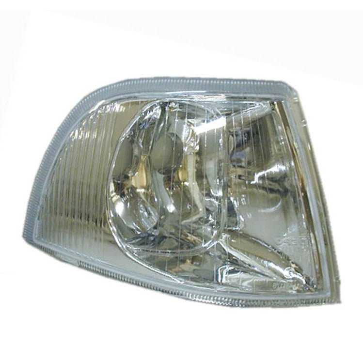Volvo S40 / V40 Sedan Right Front Corner Light, Built 7/1998 to 7/2000