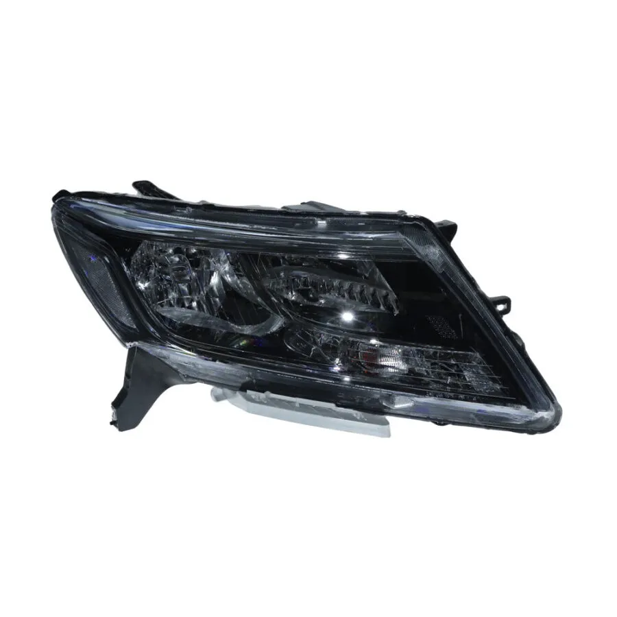 Nissan Pathfinder R52 Right Headlight, Built 10/2013 to 3/2017