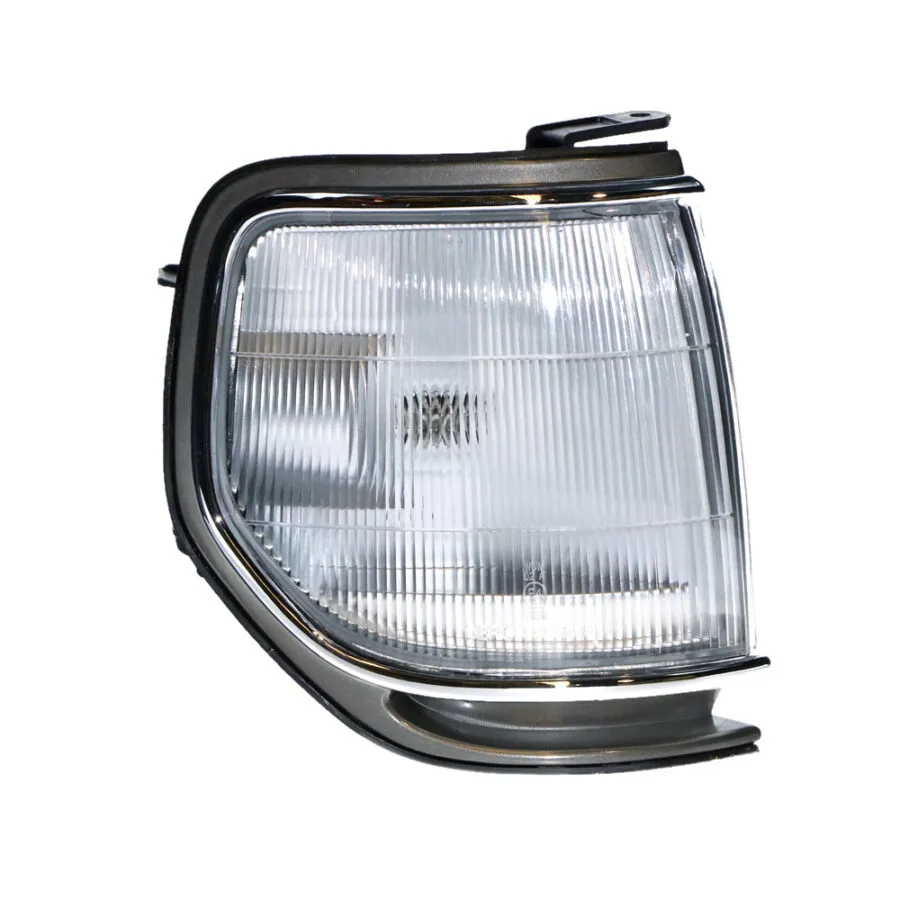 Toyota LandCruiser 80 Series Wagon Right Front Corner Light, Built 1/1990 to 1/1998, Part 18722